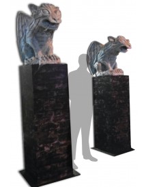Gargoyle Pillar Set